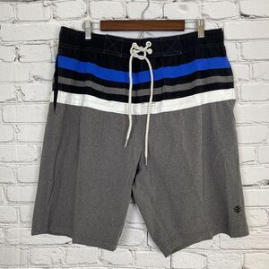 Coolibar Mens Island Swim‎ Trunks Size Large Gray UPF 50+ Mesh Lined Striped 10"